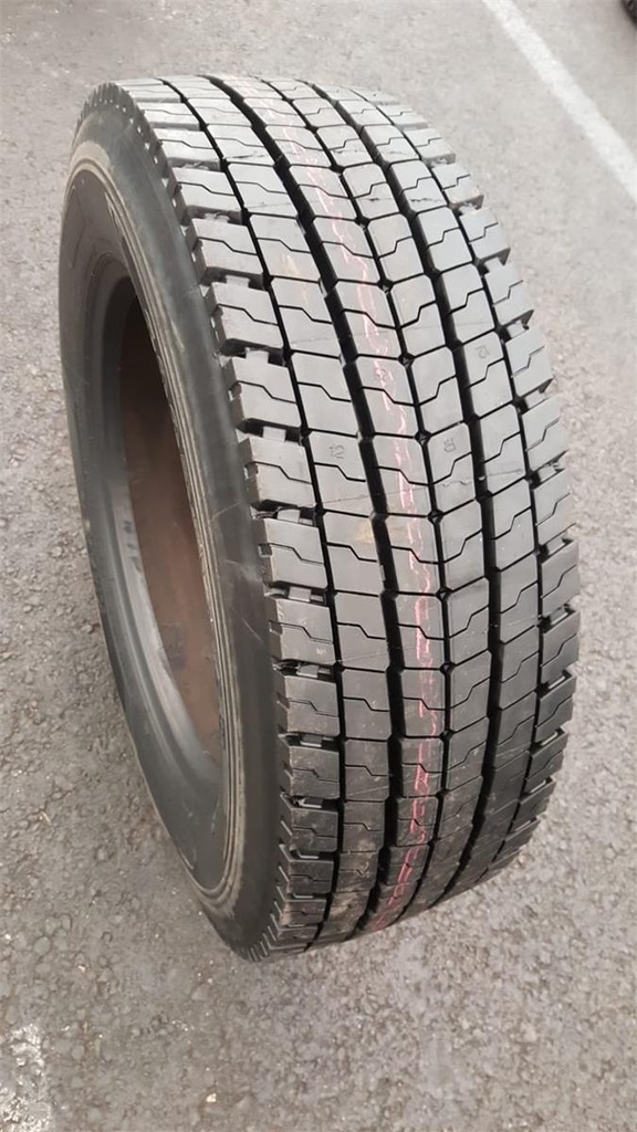 315/70R22.5 154/160L KA PINNOITETTU P74 SIS. 1 RUNKO XL DRIVE