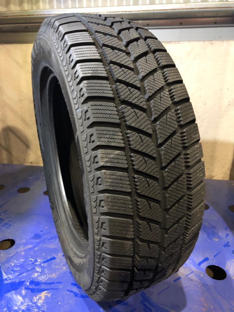 225/60R16 98H DYNAMO SNOW-H MWH01